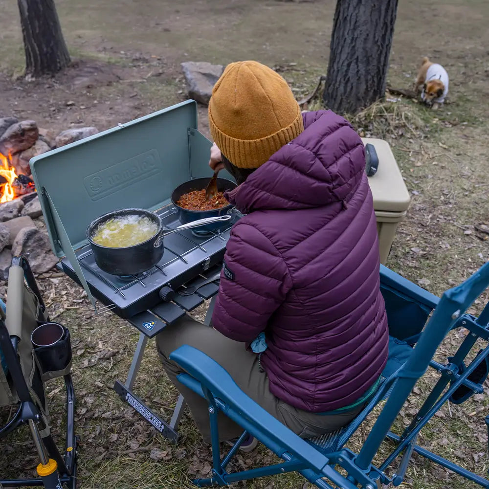 Breeze-Rocker-Teal-Camping-Cooking-2