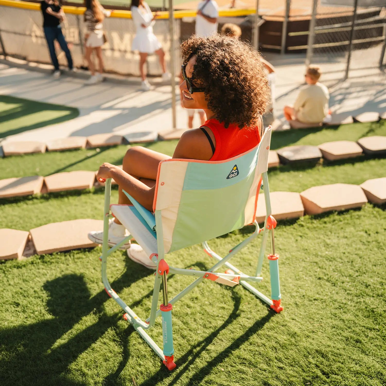 Freestyle-Rocker-Ivory-High-Sitting-View