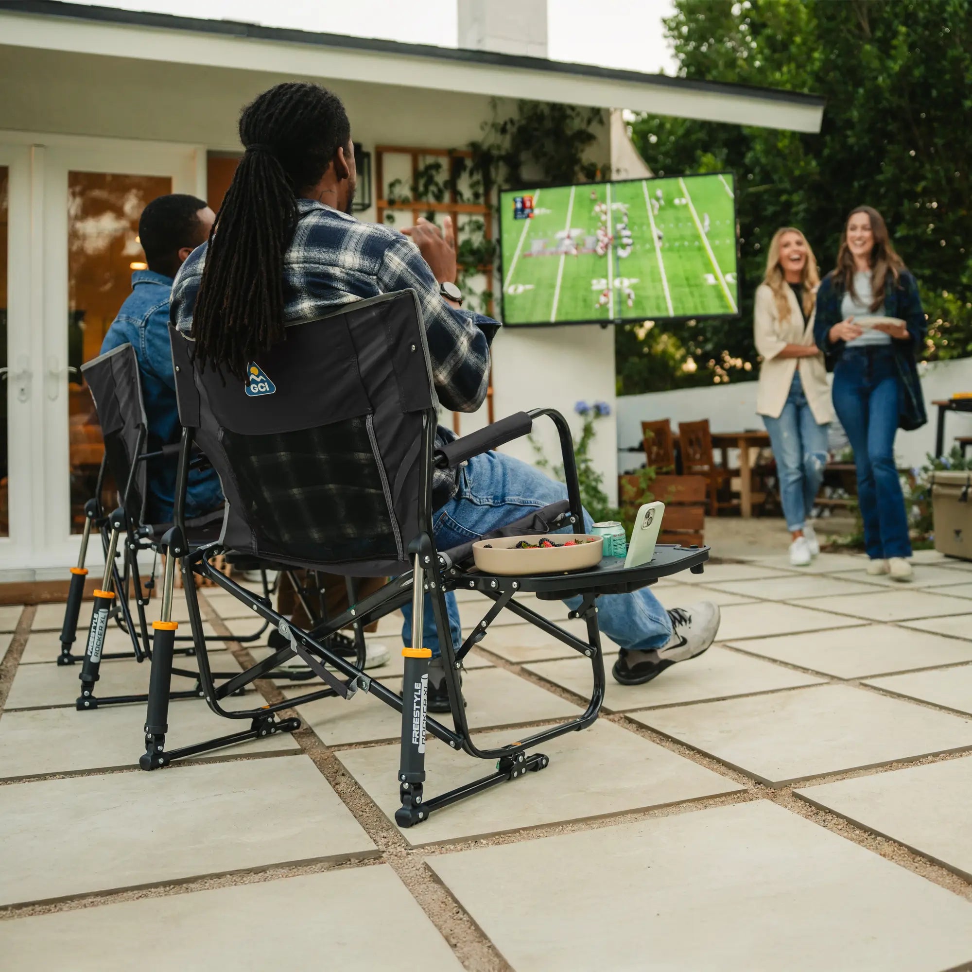 Freestyle-Rocker-Xl-Side-Table-Lifestyle-17-2000x2000-1