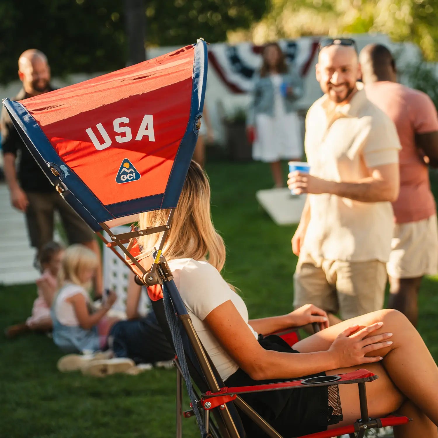 Sunshade-Accessory-USA-Backyard-Woman-Sitting
