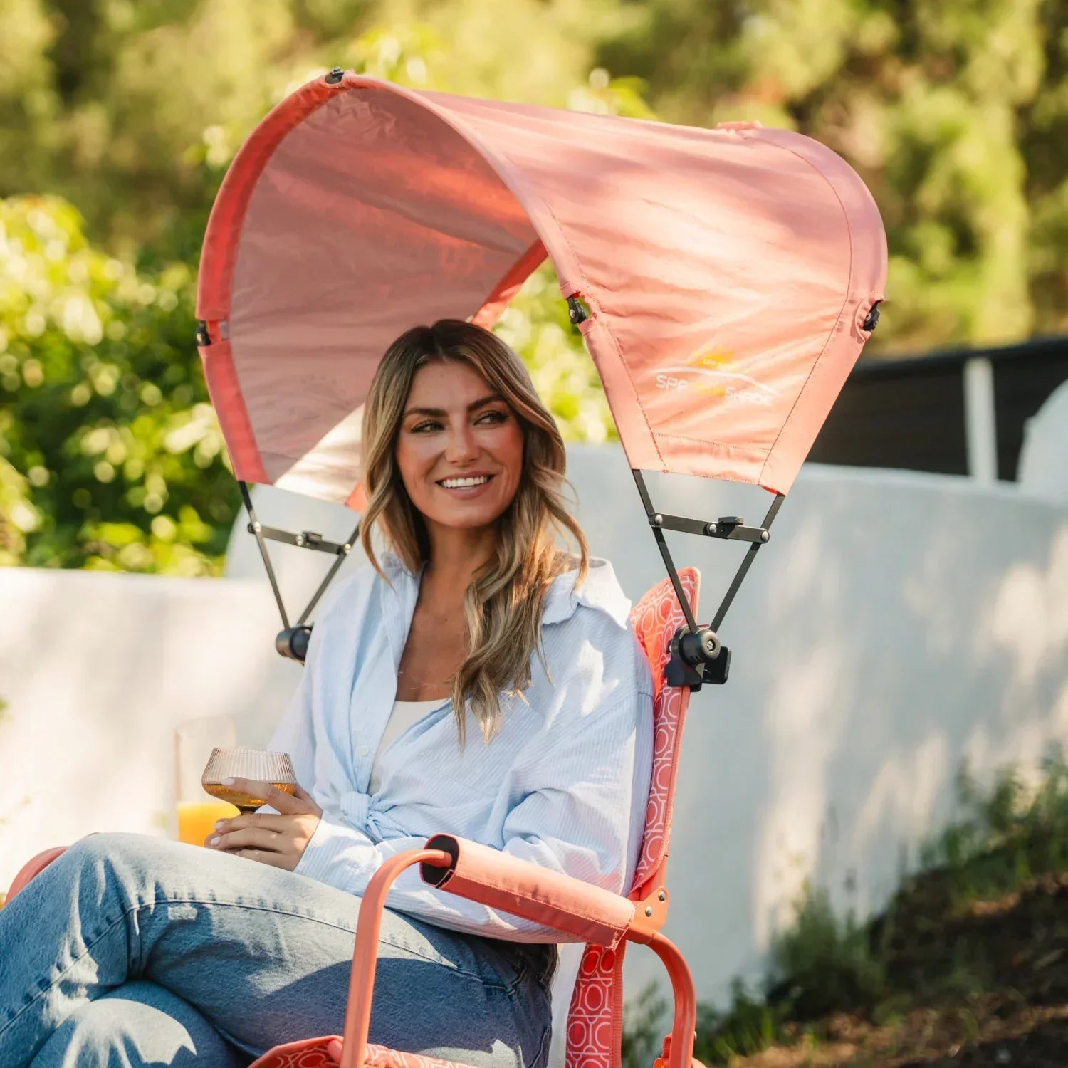 sunshade-accessory-coral-656167-lifestyle-2-1500x1500-1